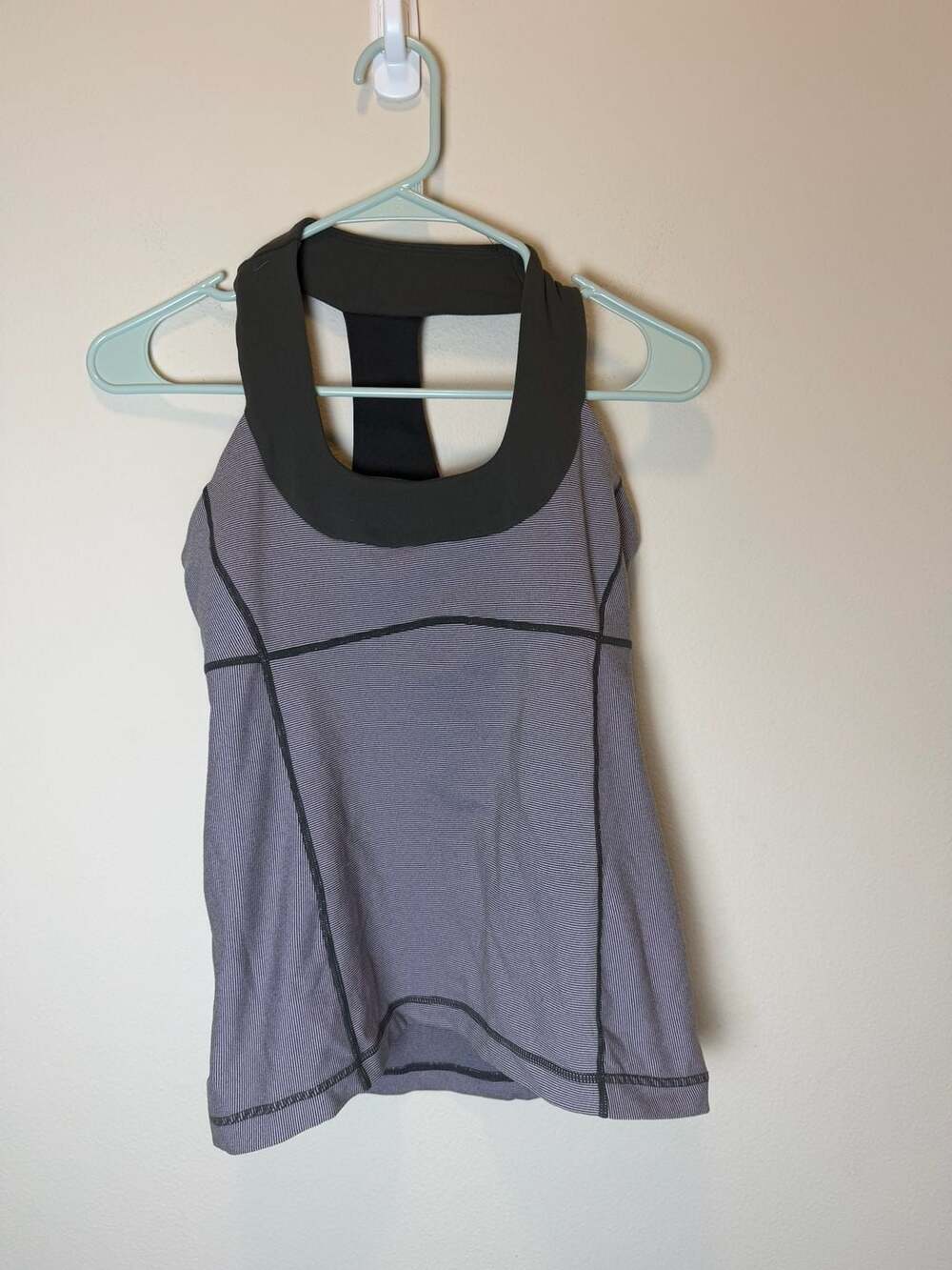 Lululemon Energy Tank Size 6 Striped Workout Yoga